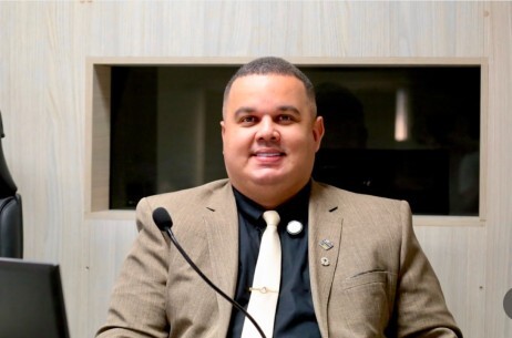 hoje-e-aniversario-do-vereador-e-secretario-thiago-vasconcelos